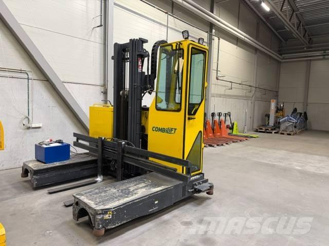 Combilift C3000STE 4 yönlü reach truck