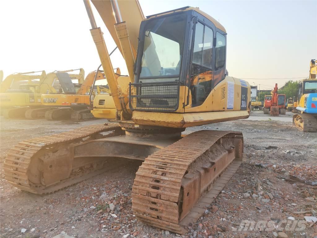 Komatsu PC 300-7 Paletli ekskavatörler
