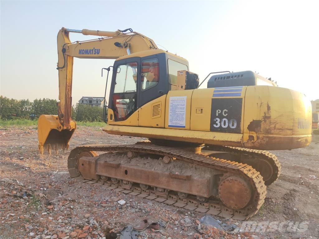 Komatsu PC 300-7 Paletli ekskavatörler