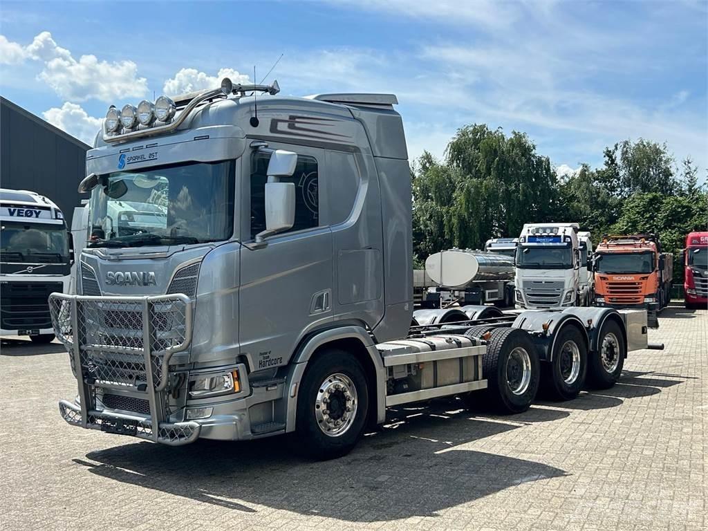 Scania R 650 8X4 Çekiciler