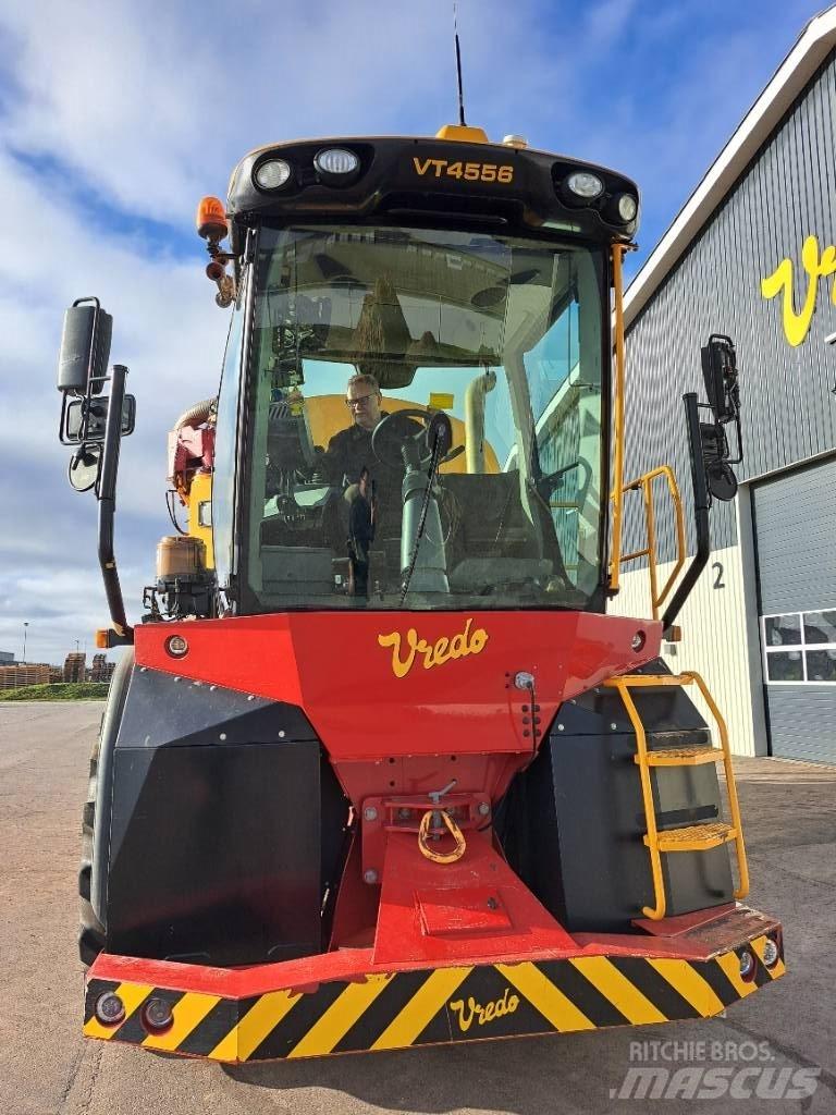 Vredo VT4556 Sivi gübre ve ilaç tankerleri