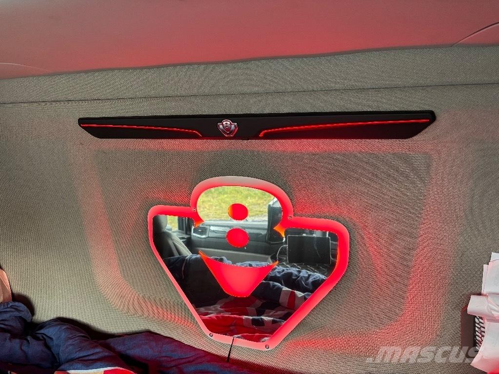 Scania R650B6X4NB Tomruk kamyonlari