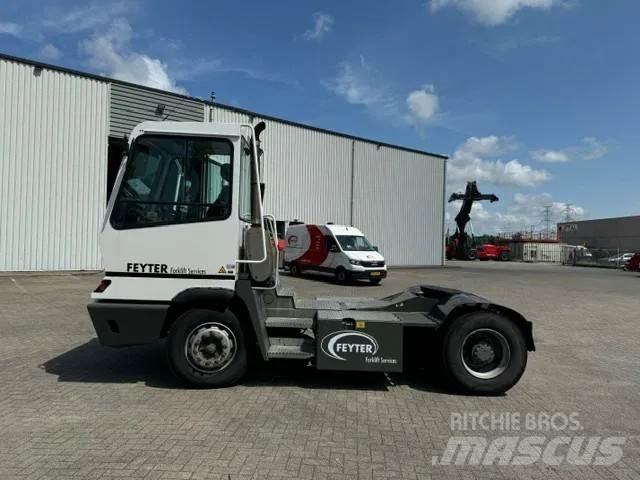 Terberg YT 182 Terminal çekiciler