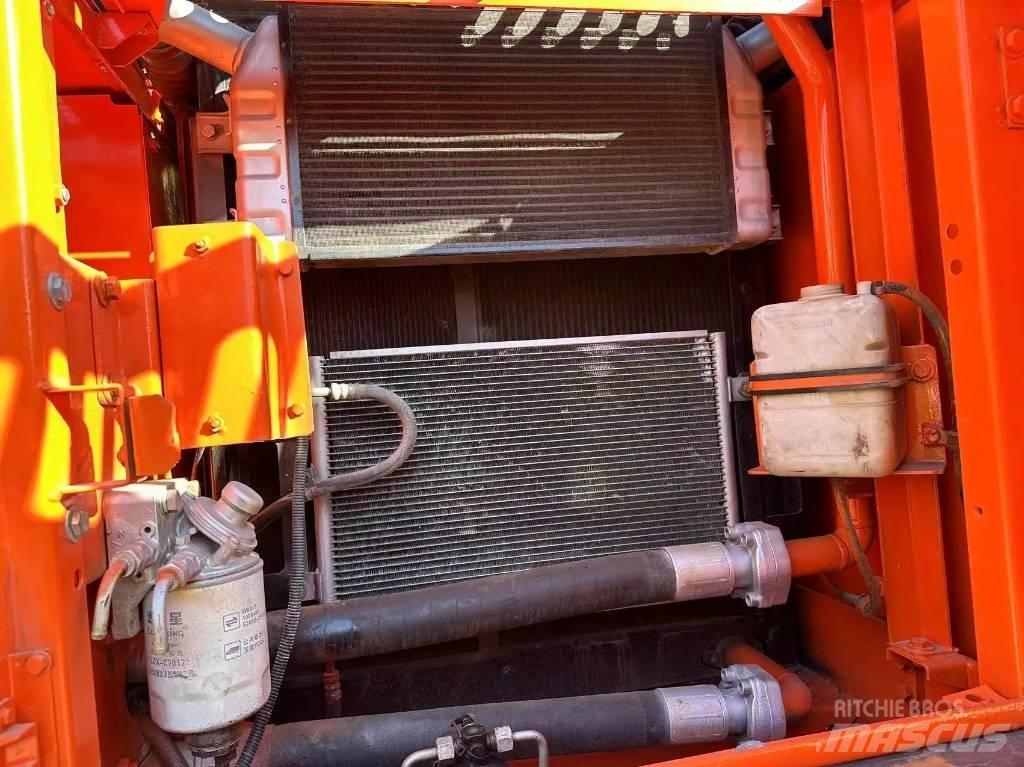 Doosan DX 225 LC Mini ekskavatörler, 7 tona dek
