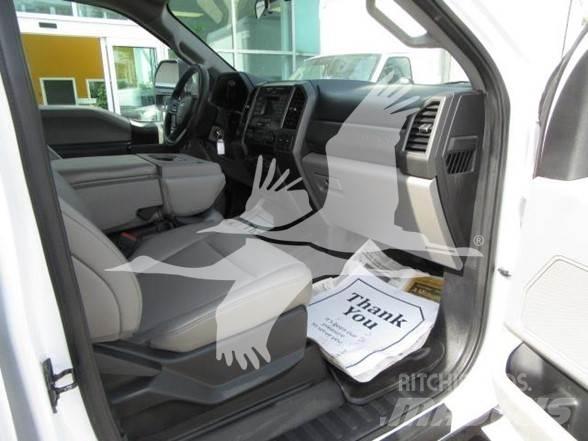 Ford F350 Diger