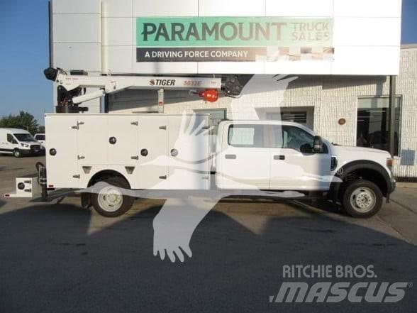 Ford F550 Diger