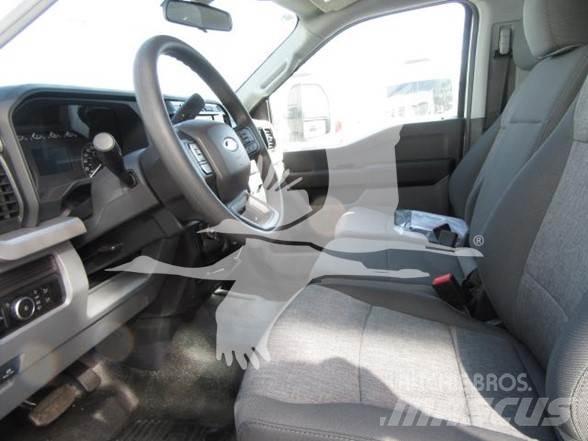 Ford F550 Diger