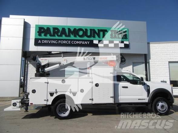 Ford F550 Diger