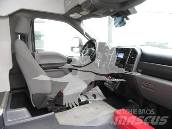 Ford F550 Diger