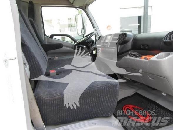Hino 195 Flatbed kamyonlar