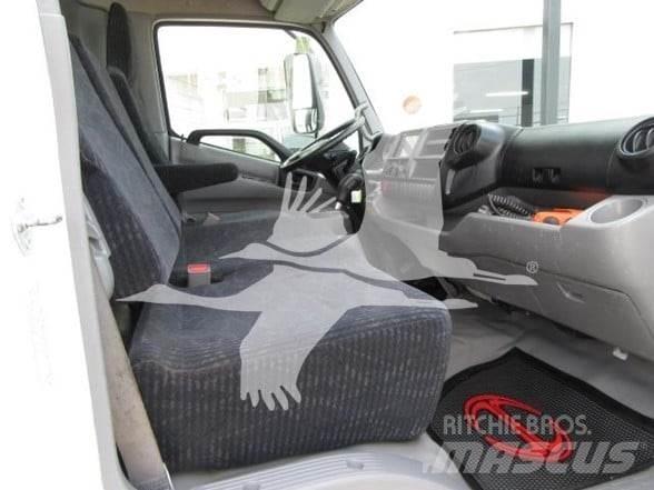 Hino 195 Flatbed kamyonlar
