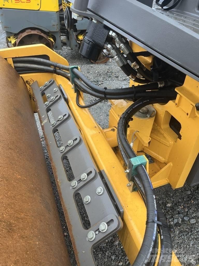 Volvo SD 45 B Tek tamburlu silindirler