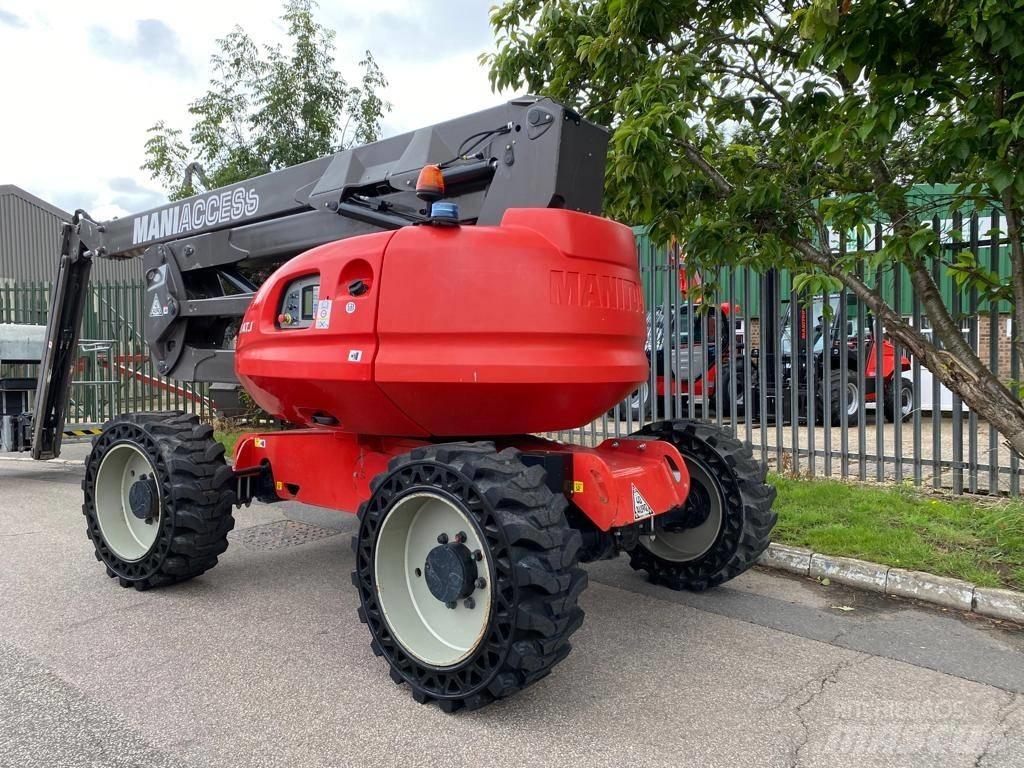 Manitou 200 ATJ Körüklü personel platformları