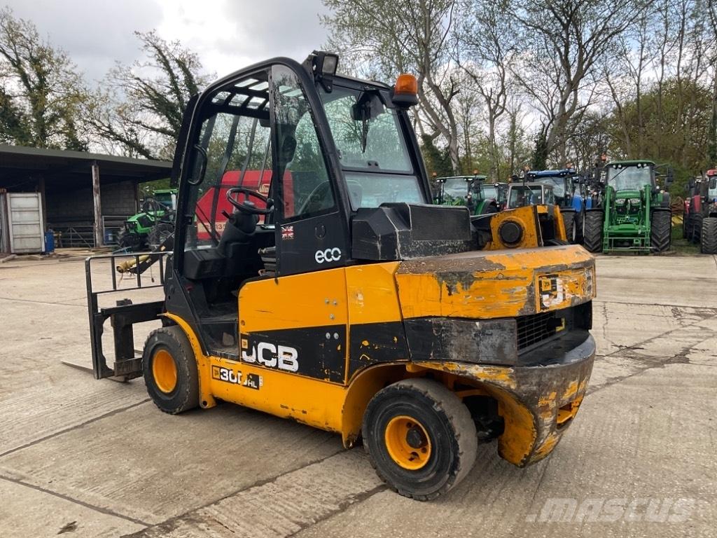 JCB 30 D HL Tekerlekli yükleyiciler