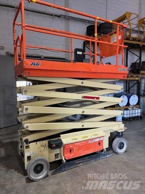 JLG ES3246 Makasli platformlar