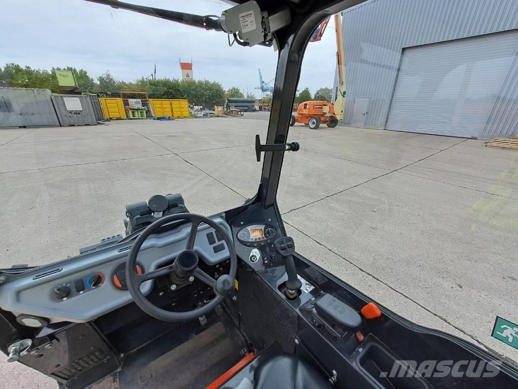 Bobcat L28 Tekerlekli yükleyiciler