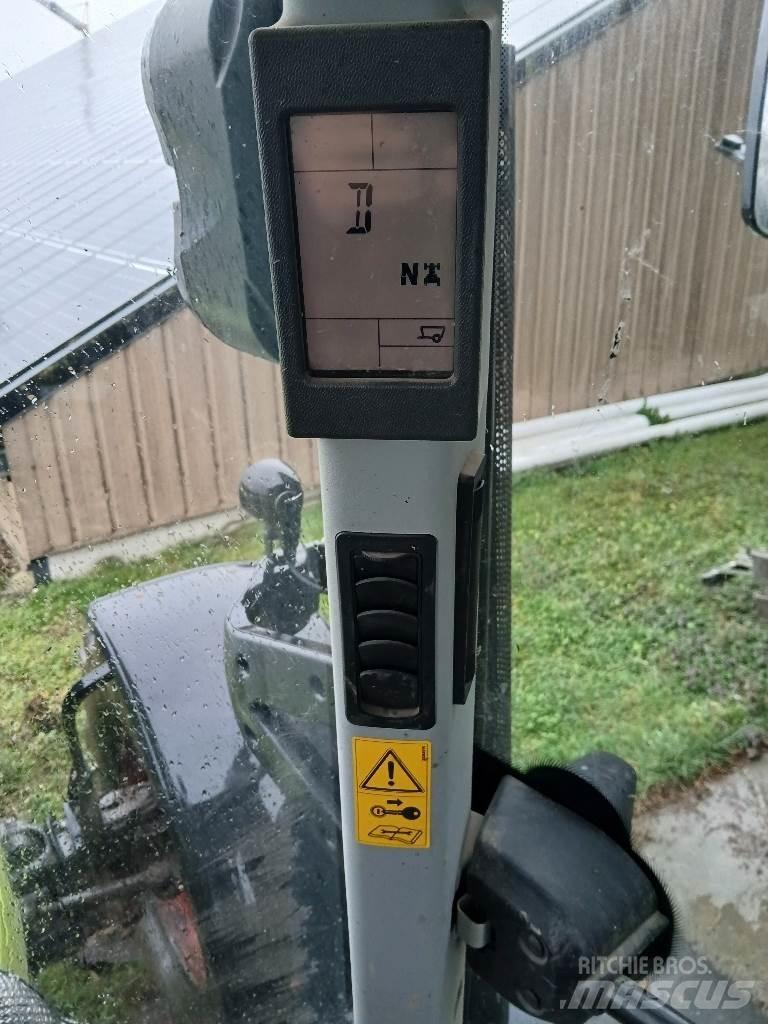 CLAAS ARION 630 Traktörler