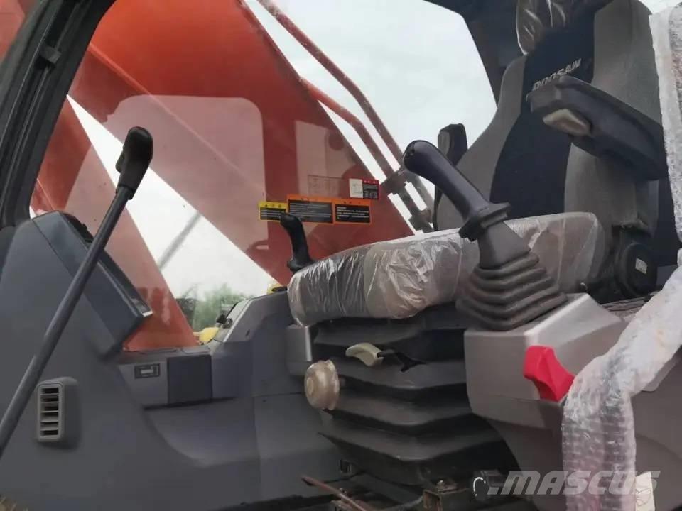 Doosan DX300LC Paletli ekskavatörler