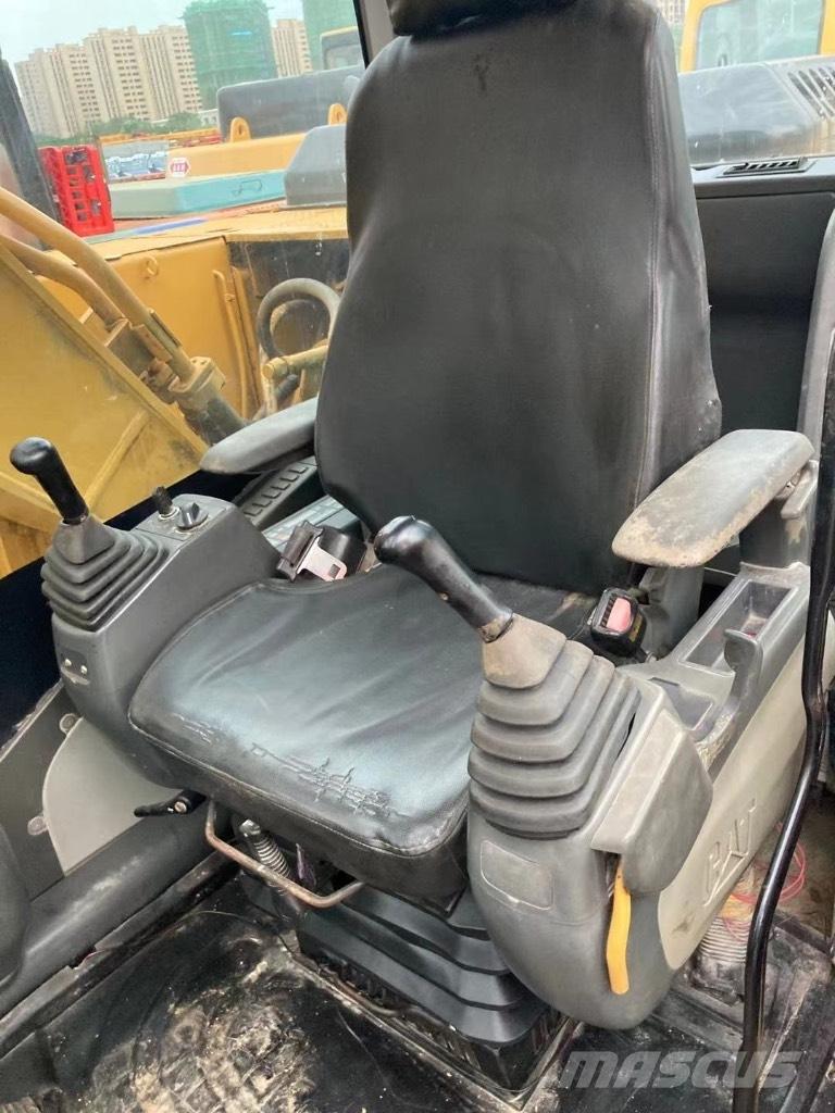 CAT 320 C Paletli ekskavatörler