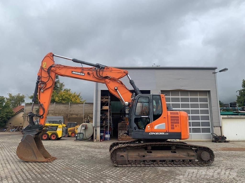 Doosan DX 235 LCR-5 Paletli ekskavatörler