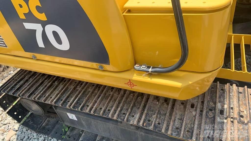 Komatsu PC 70 Paletli ekskavatörler