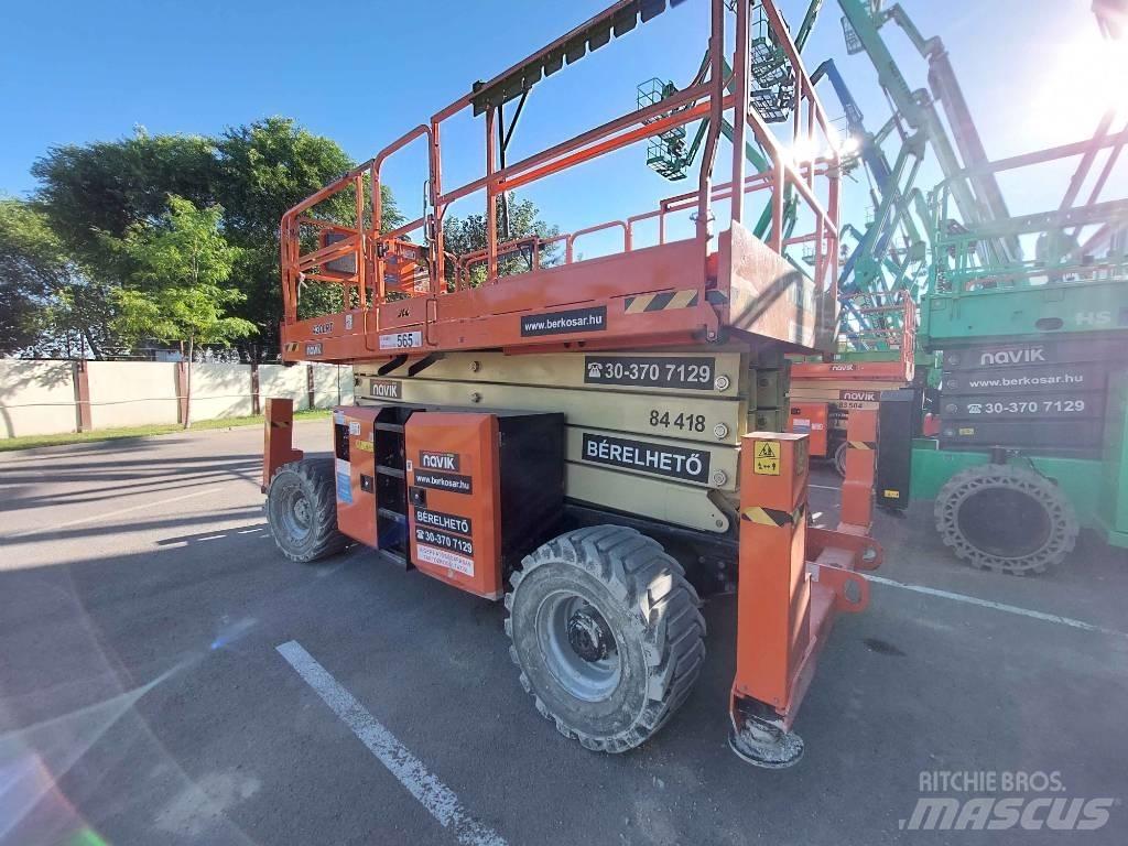 JLG 430 LRT Makasli platformlar