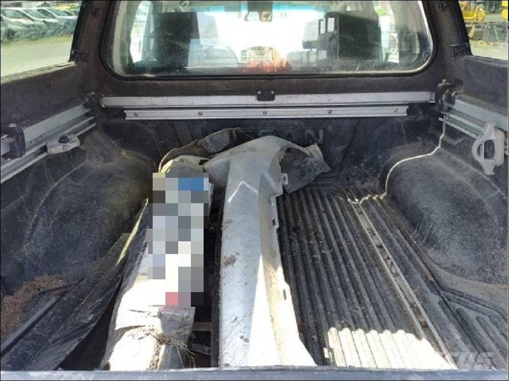 Nissan Navara 1 Pikaplar