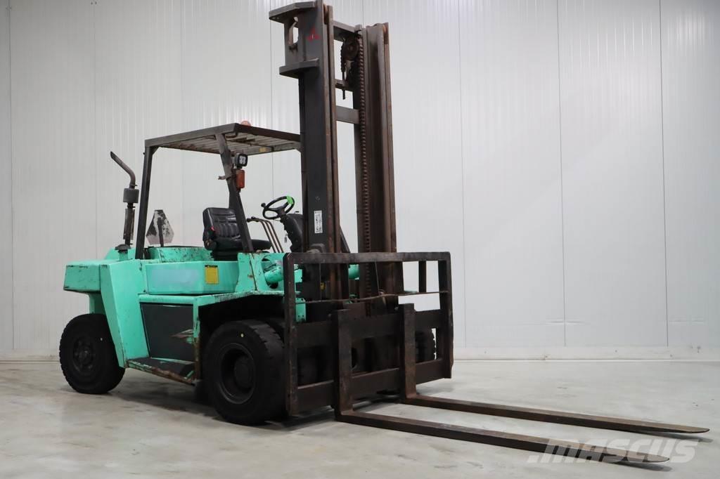 Mitsubishi FD70 Dizel forkliftler