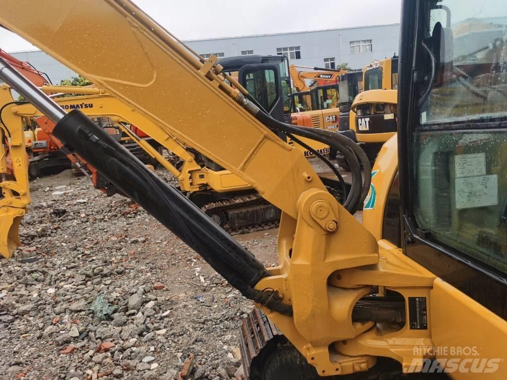 CAT 303.5 E CR Mini ekskavatörler, 7 tona dek