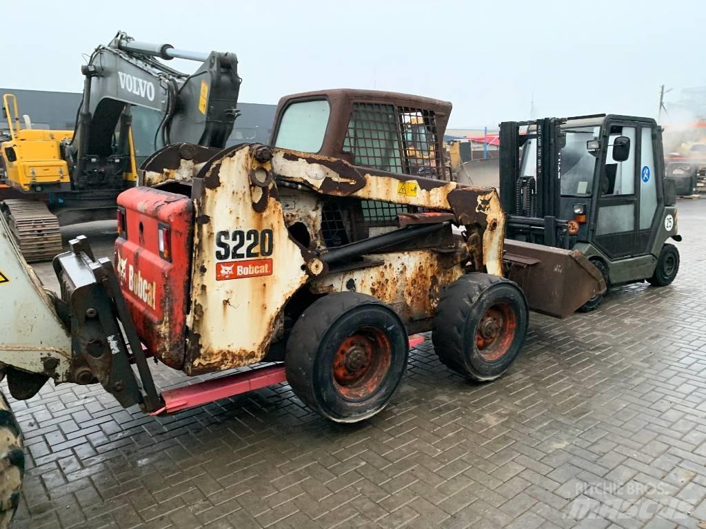 Bobcat S 220 Sanzuman