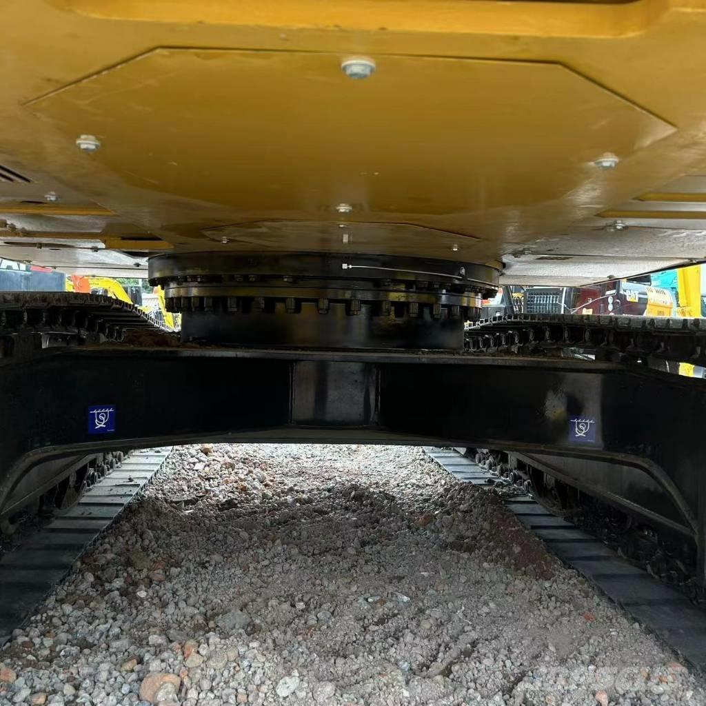 CAT 320 D L Paletli ekskavatörler