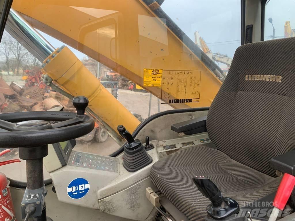 Liebherr A 904 C Lastik tekerli ekskavatörler