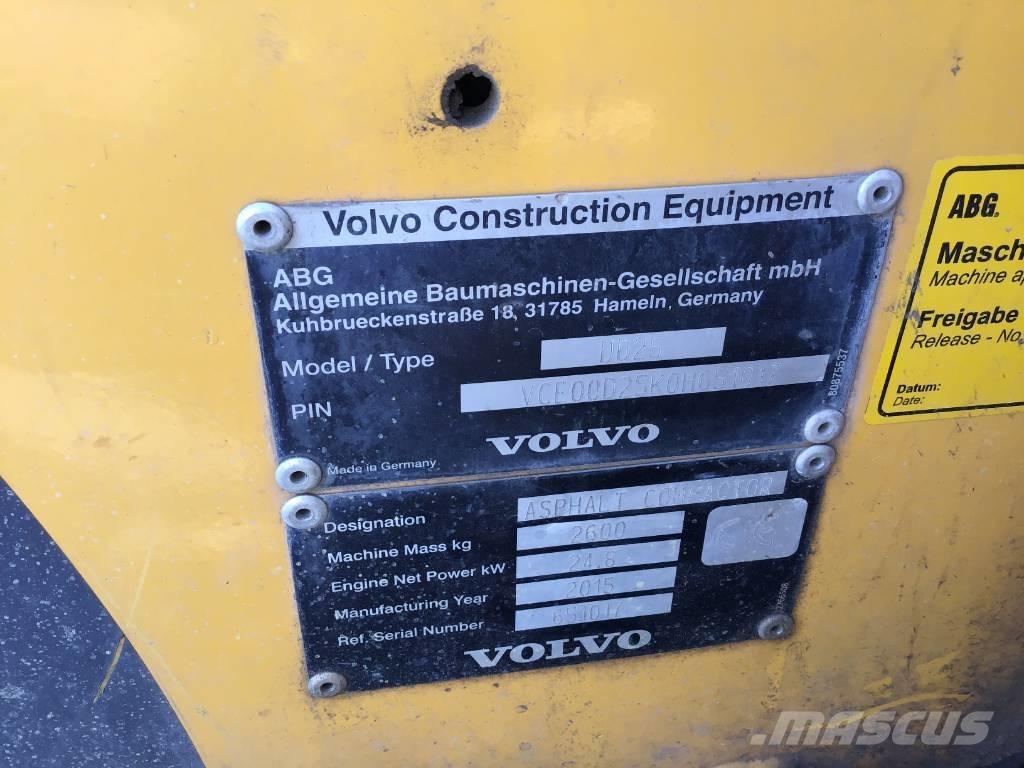 Volvo DD 25 Çift tamburlu silindirler