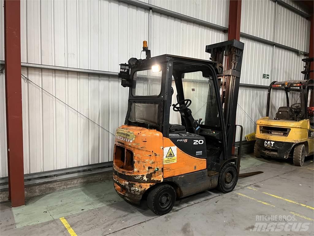 Doosan D20SC-5 Dizel forkliftler