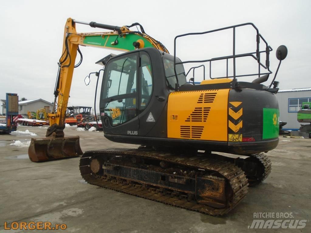 JCB JS 131 LC Paletli ekskavatörler