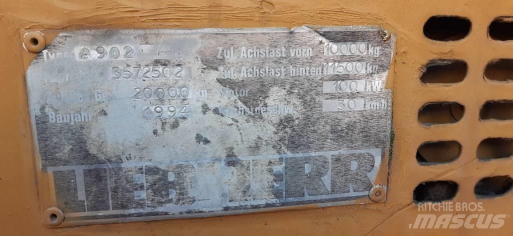 Liebherr A 902 Lastik tekerli ekskavatörler