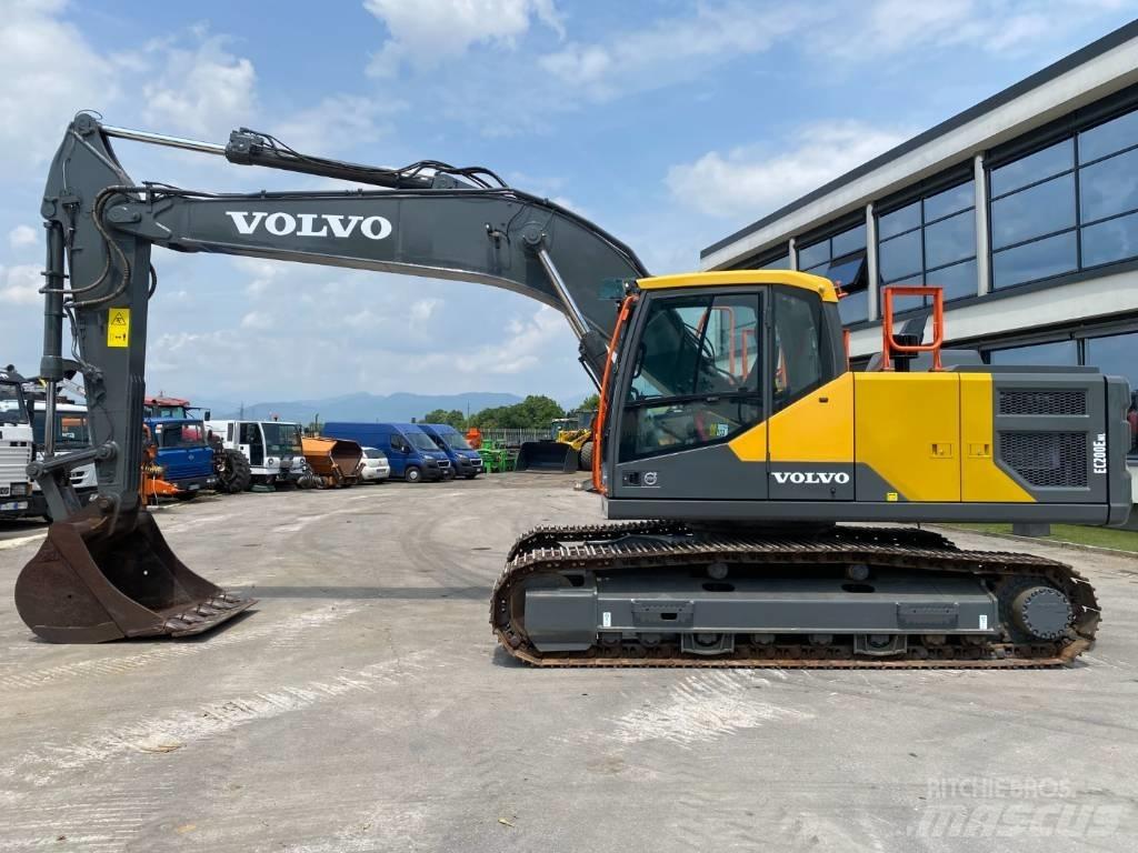 Volvo EC200 ENL Paletli ekskavatörler