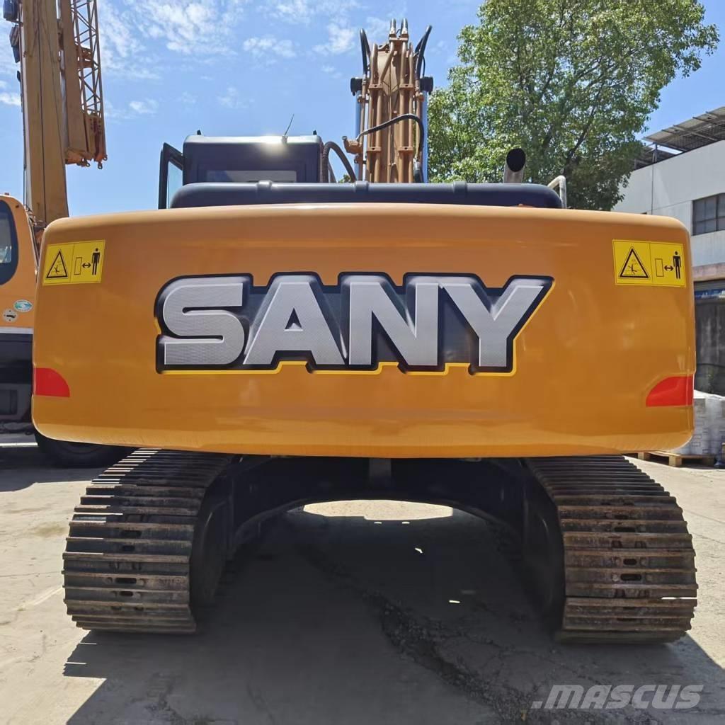 Sany SY 215 C Paletli ekskavatörler