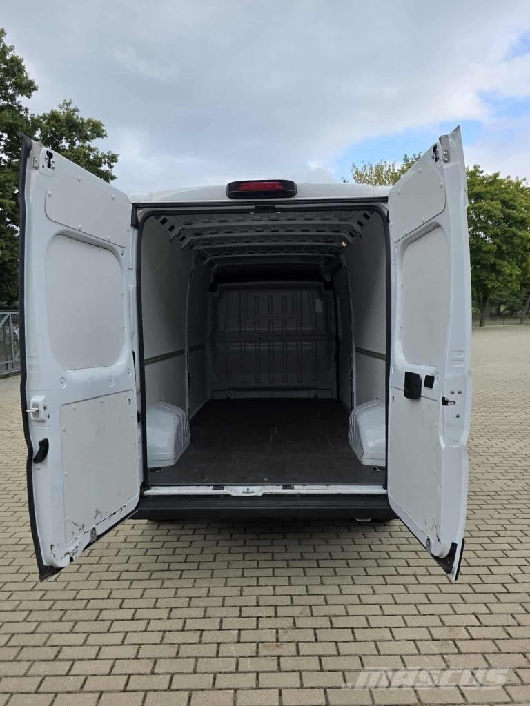 Opel Movano Panel vanlar