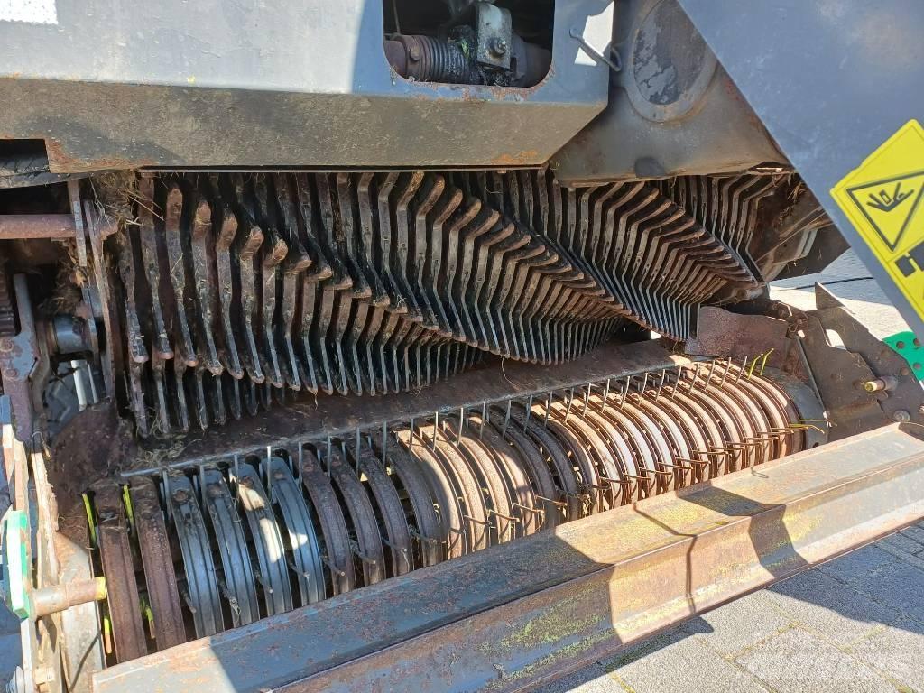 CLAAS Quantum 5800 S Kendi yükler römorklar