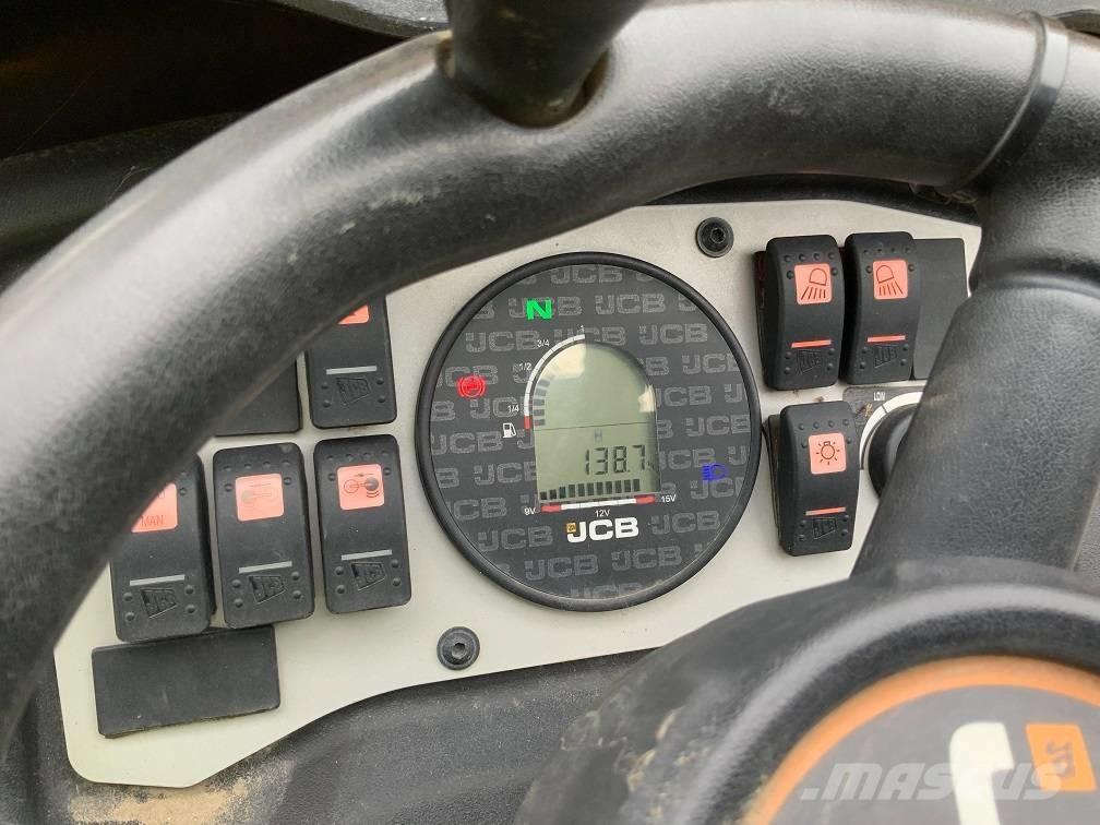 JCB CT 260-120 Çift tamburlu silindirler