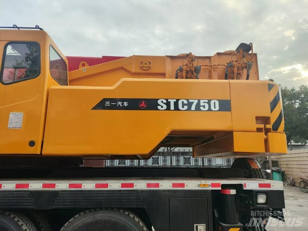Sany STC 750 Dış cephe asansörleri