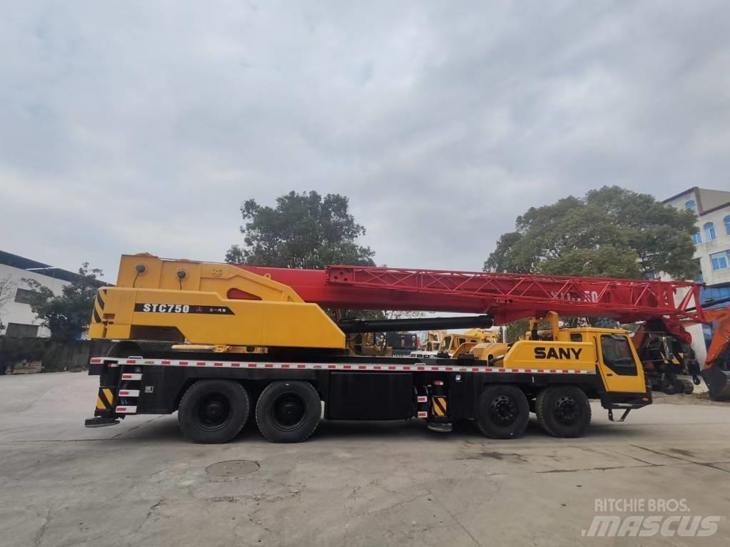 Sany STC 750 Dış cephe asansörleri