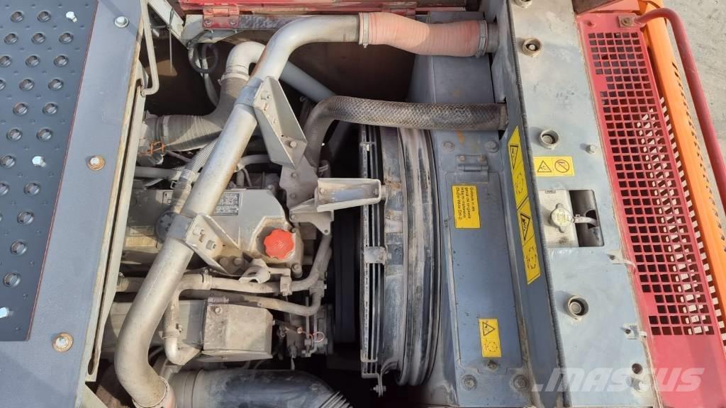 Hitachi ZX 350 LC-5B Paletli ekskavatörler