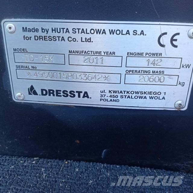 Dressta TD15M Paletli dozerler