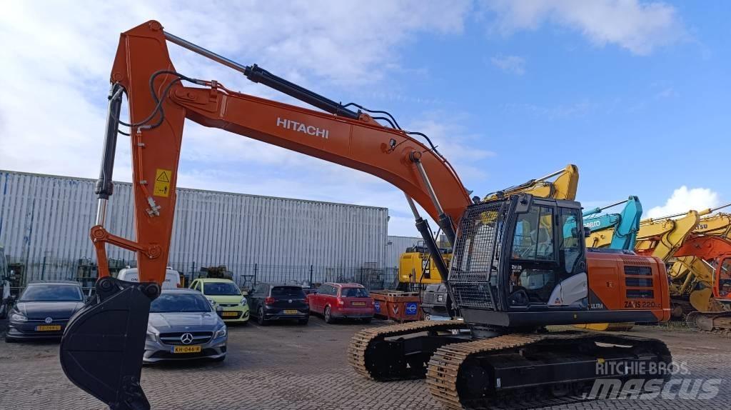 Hitachi ZX 220 LC Paletli ekskavatörler