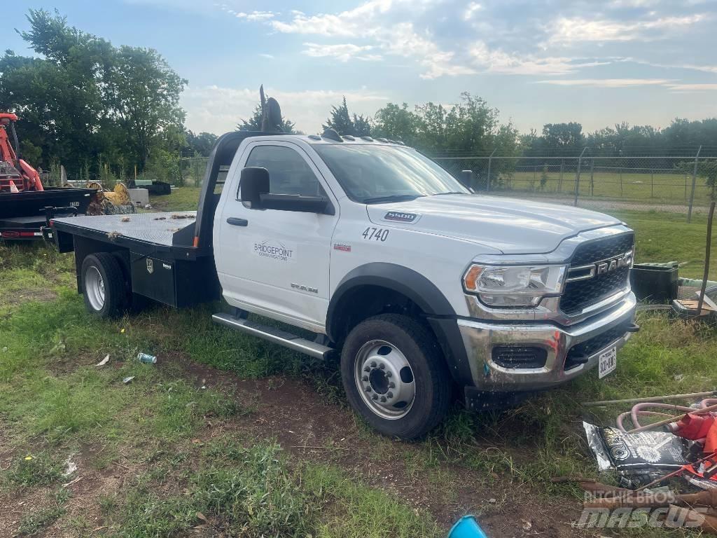 RAM 5500 Flatbed kamyonlar
