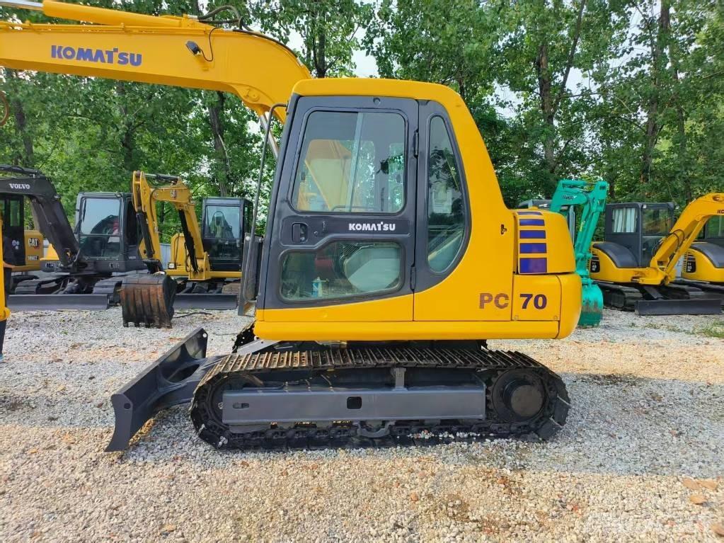 Komatsu PC 70-7 Paletli ekskavatörler