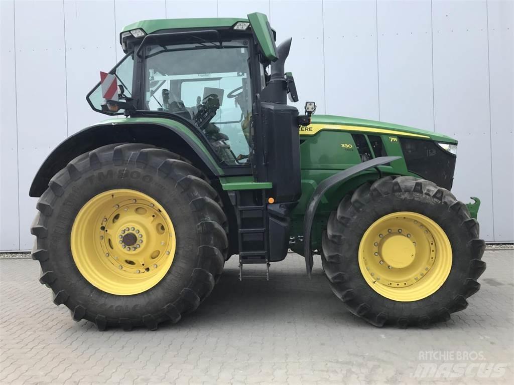 John Deere 7R 330 Traktörler