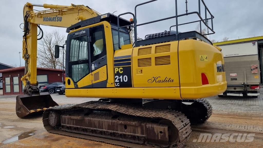 Komatsu PC 210 LC-10 Paletli ekskavatörler